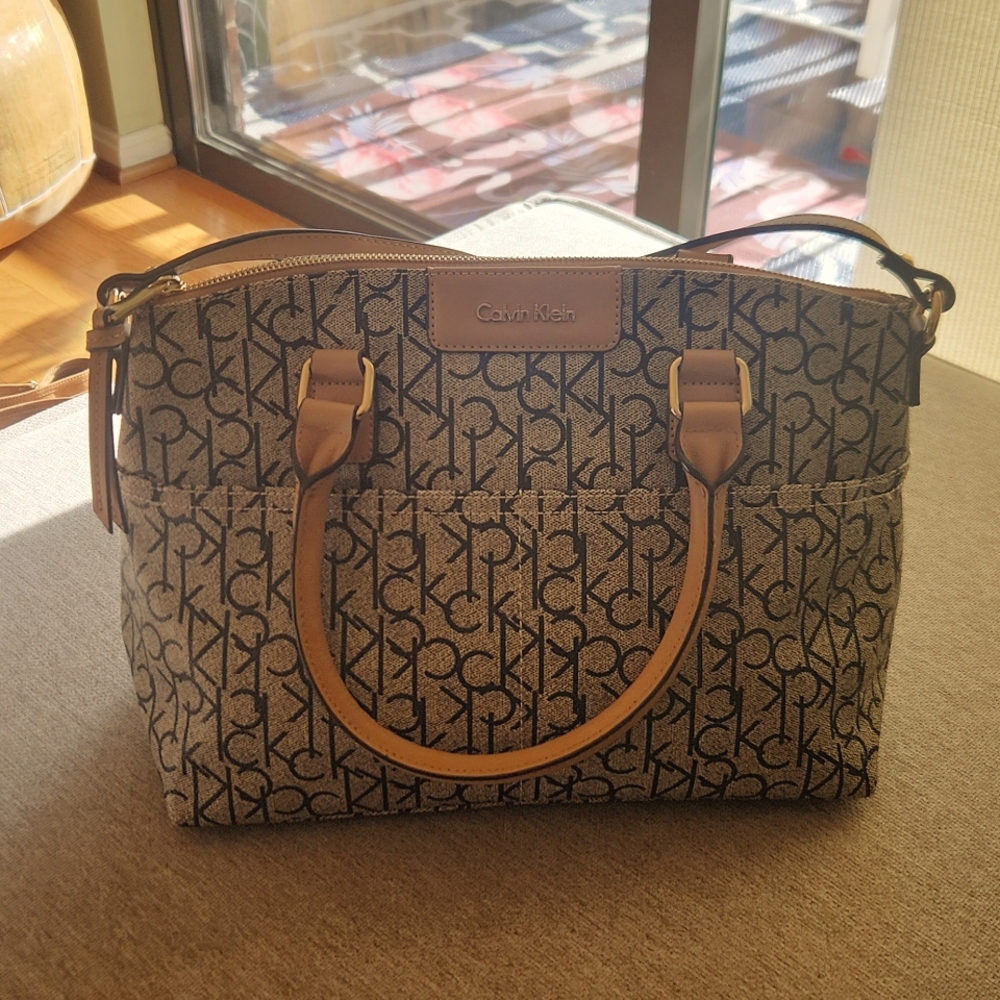 Brand new Calvin Klein handbag